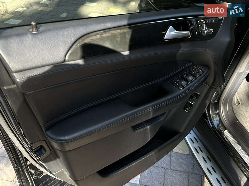 Внедорожник / Кроссовер Mercedes-Benz GLE-Class 2017 в Дрогобыче