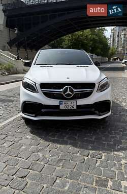 Внедорожник / Кроссовер Mercedes-Benz GLE-Class 2018 в 