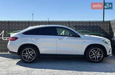 Внедорожник / Кроссовер Mercedes-Benz GLE-Class 2018 в 