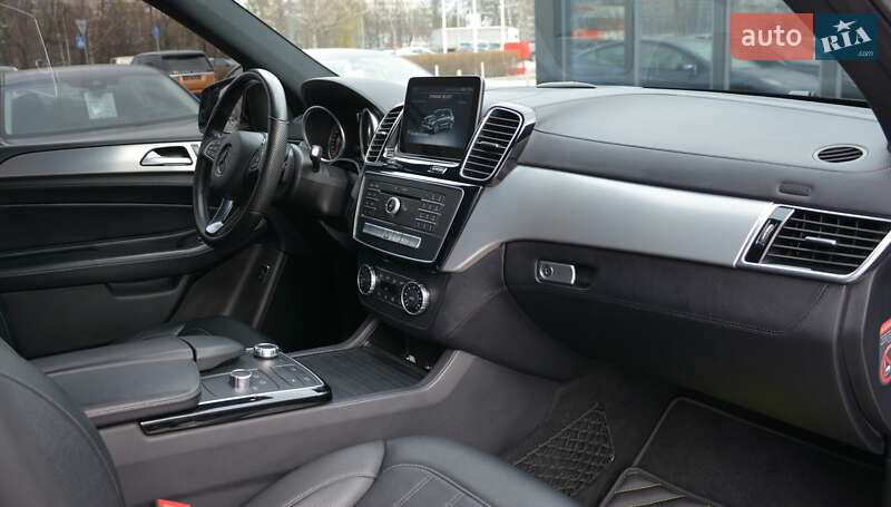 Внедорожник / Кроссовер Mercedes-Benz GLE-Class 2016 в Киеве