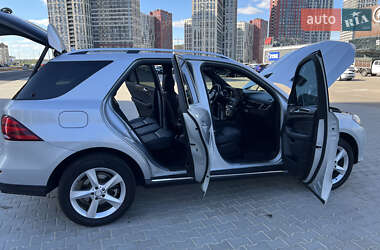 Позашляховик / Кросовер Mercedes-Benz GLE-Class 2018 в  фото 21 Позашляховик / Кросовер Mercedes-Benz GLE-Class 2018 в