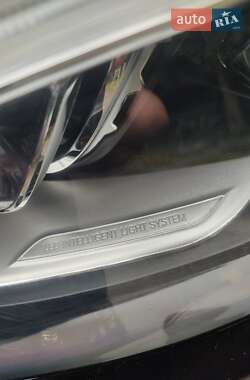 Внедорожник / Кроссовер Mercedes-Benz GLE-Class 2016 в 