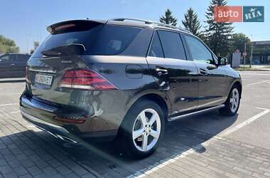 Внедорожник / Кроссовер Mercedes-Benz GLE-Class 2015 в 