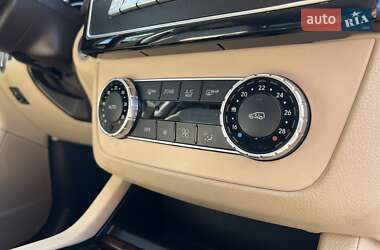 Внедорожник / Кроссовер Mercedes-Benz GLE-Class 2015 в 