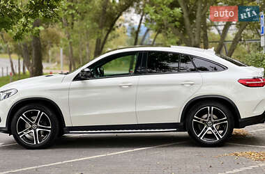 Внедорожник / Кроссовер Mercedes-Benz GLE-Class 2018 в 