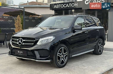 Внедорожник / Кроссовер Mercedes-Benz GLE-Class 2016 в 