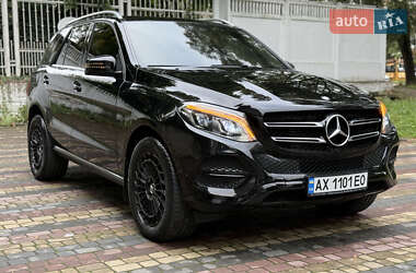 Внедорожник / Кроссовер Mercedes-Benz GLE-Class 2016 в Черновцах