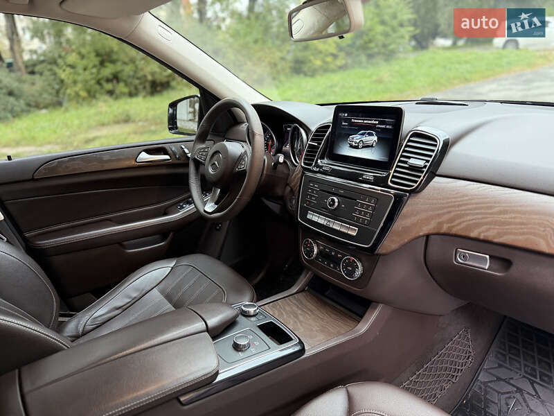 Позашляховик / Кросовер Mercedes-Benz GLE-Class 2016 в Чернівцях фото 22 Позашляховик / Кросовер Mercedes-Benz GLE-Class 2016 в Чернівцях
