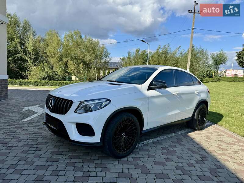 Внедорожник / Кроссовер Mercedes-Benz GLE-Class 2016 в Черновцах