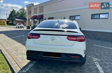 Внедорожник / Кроссовер Mercedes-Benz GLE-Class 2016 в 