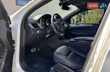 Внедорожник / Кроссовер Mercedes-Benz GLE-Class 2016 в 