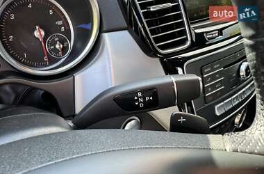 Внедорожник / Кроссовер Mercedes-Benz GLE-Class 2016 в 