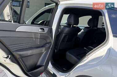 Внедорожник / Кроссовер Mercedes-Benz GLE-Class 2016 в 