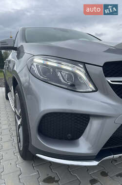 Внедорожник / Кроссовер Mercedes-Benz GLE-Class 2016 в 