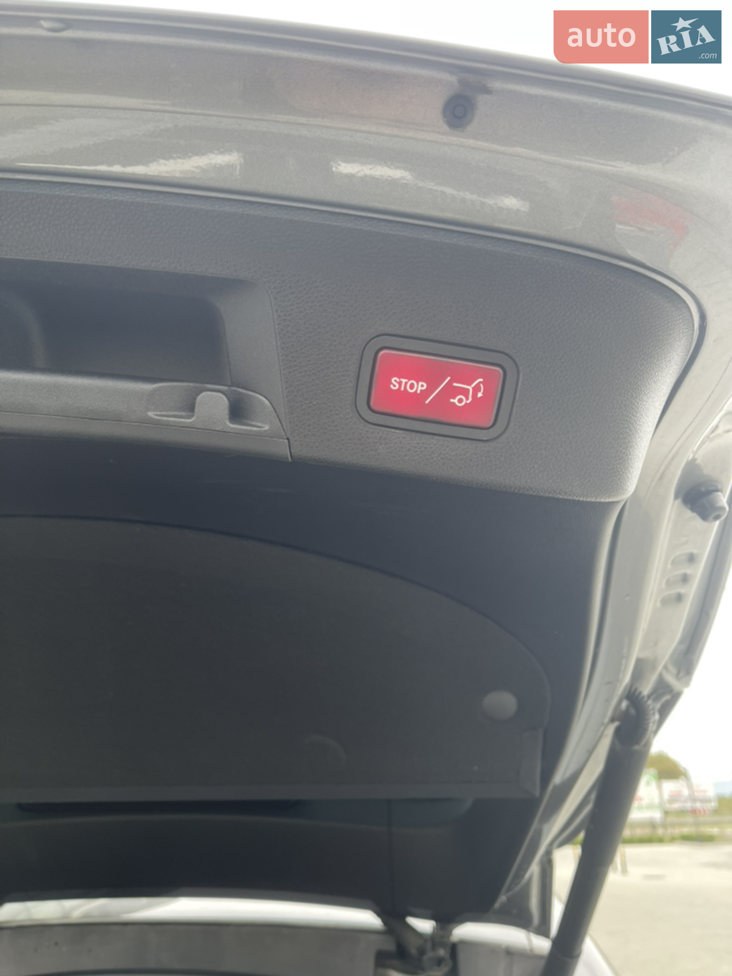 2016 Mercedes-Benz GLE - мініатюра 26