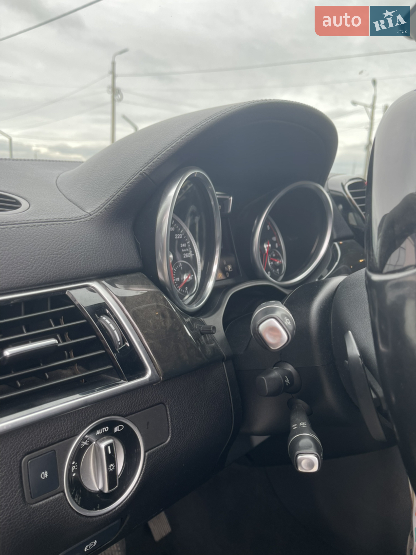 2016 Mercedes-Benz GLE - мініатюра 27