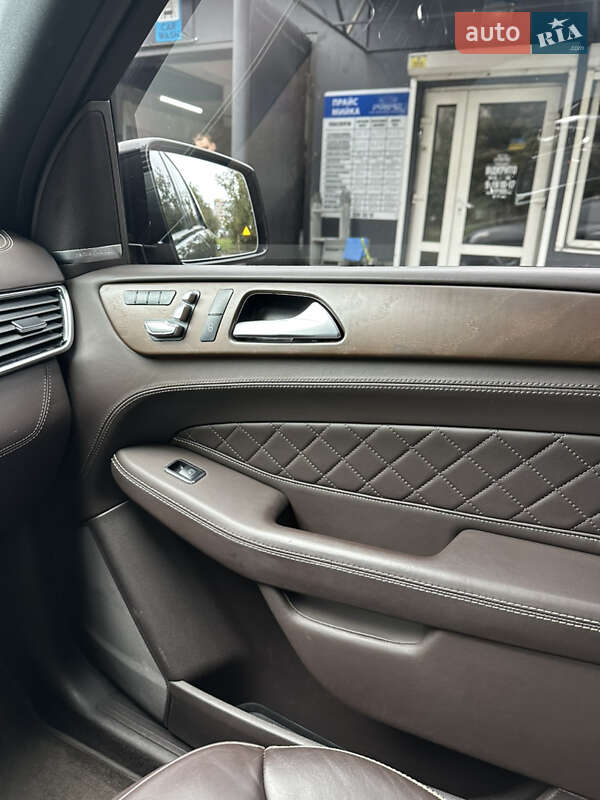 Внедорожник / Кроссовер Mercedes-Benz GLE-Class 2017 в Ивано-Франковске