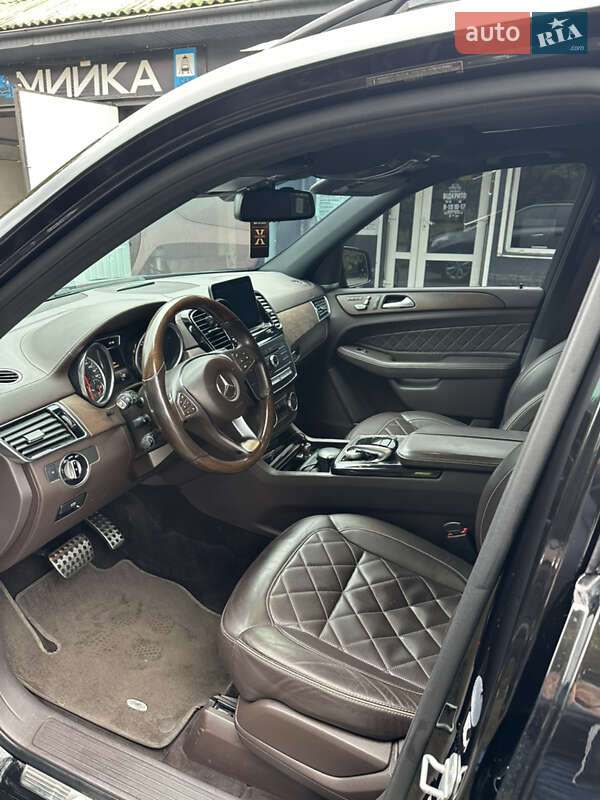 Внедорожник / Кроссовер Mercedes-Benz GLE-Class 2017 в Ивано-Франковске