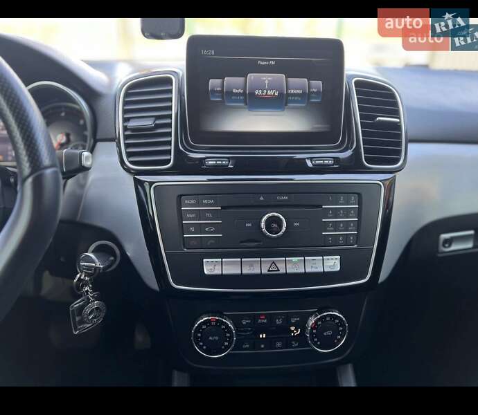 Позашляховик / Кросовер Mercedes-Benz GLE-Class 2015 в Миколаєві фото 13 Позашляховик / Кросовер Mercedes-Benz GLE-Class 2015 в Миколаєві