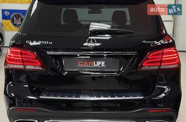 Внедорожник / Кроссовер Mercedes-Benz GLE-Class 2018 в 