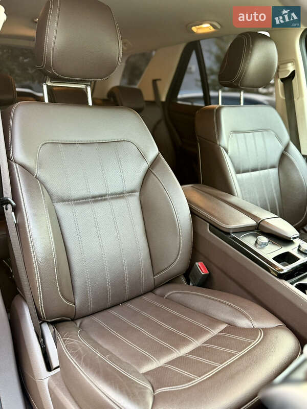 Внедорожник / Кроссовер Mercedes-Benz GLE-Class 2017 в Харькове фото 28 Внедорожник / Кроссовер Mercedes-Benz GLE-Class 2017 в Харькове