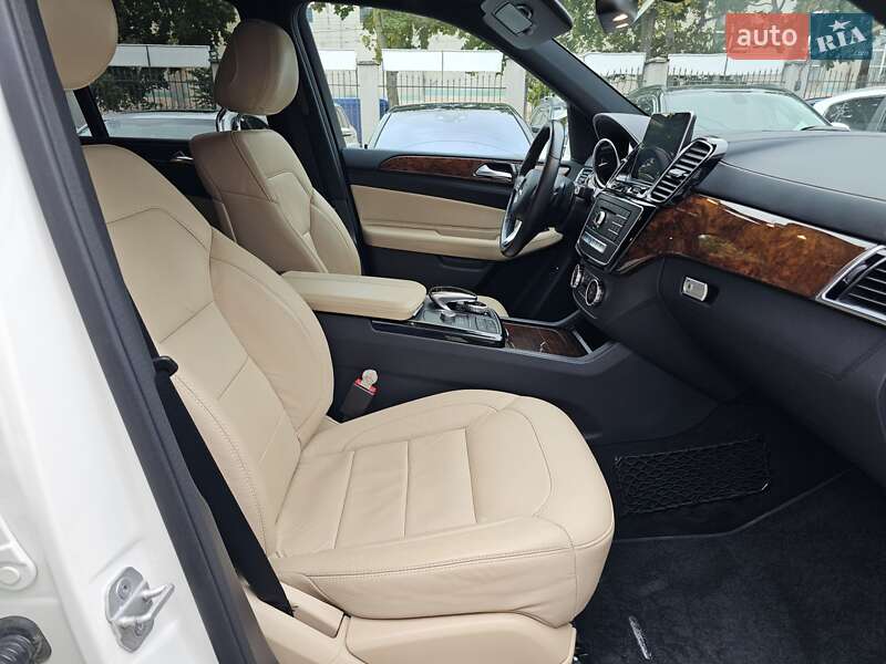 Позашляховик / Кросовер Mercedes-Benz GLE-Class 2015 в Одесі