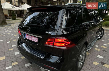 Внедорожник / Кроссовер Mercedes-Benz GLE-Class 2016 в 