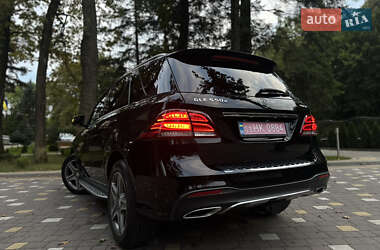 Внедорожник / Кроссовер Mercedes-Benz GLE-Class 2016 в 