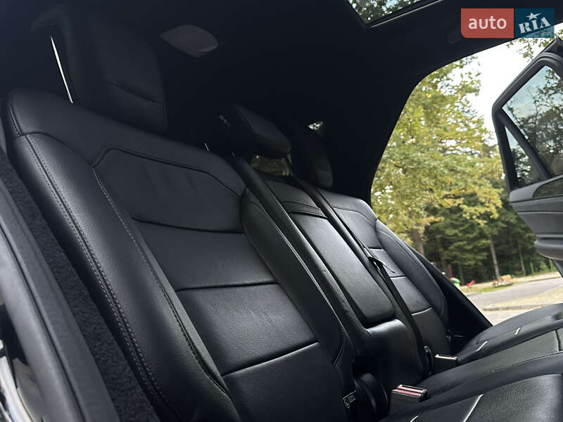 Внедорожник / Кроссовер Mercedes-Benz GLE-Class 2016 в Дрогобыче