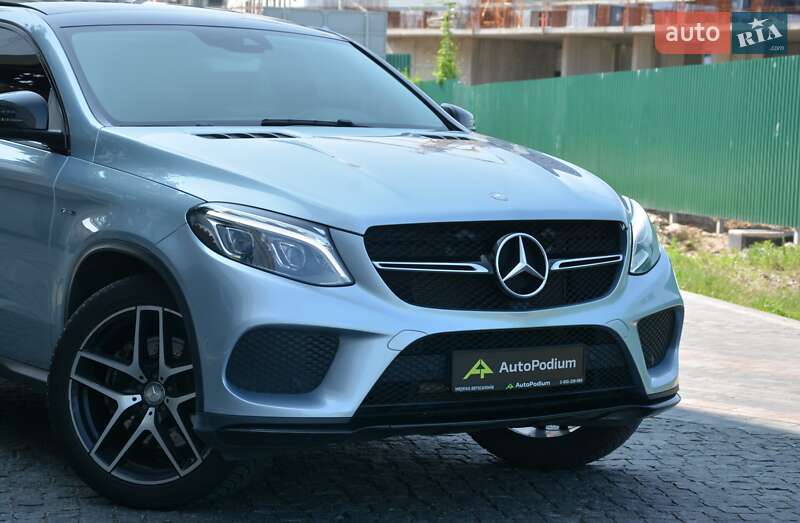 Позашляховик / Кросовер Mercedes-Benz GLE-Class 2016 в Києві фото 4 Позашляховик / Кросовер Mercedes-Benz GLE-Class 2016 в Києві