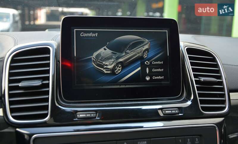 Позашляховик / Кросовер Mercedes-Benz GLE-Class 2016 в Києві фото 41 Позашляховик / Кросовер Mercedes-Benz GLE-Class 2016 в Києві