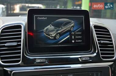 Внедорожник / Кроссовер Mercedes-Benz GLE-Class 2016 в 