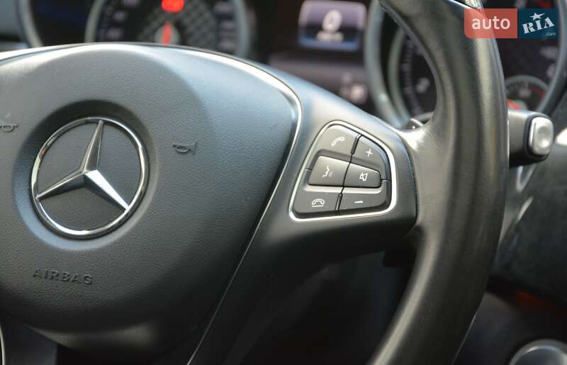 Позашляховик / Кросовер Mercedes-Benz GLE-Class 2016 в Києві фото 32 Позашляховик / Кросовер Mercedes-Benz GLE-Class 2016 в Києві