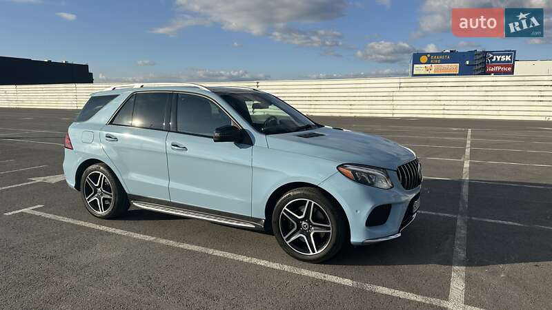 Внедорожник / Кроссовер Mercedes-Benz GLE-Class 2017 в Львове