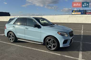 Внедорожник / Кроссовер Mercedes-Benz GLE-Class 2017 в 
