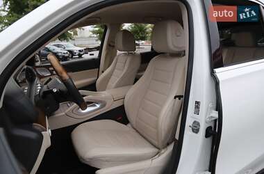 Позашляховик / Кросовер Mercedes-Benz GLE-Class 2019 в  фото 10 Позашляховик / Кросовер Mercedes-Benz GLE-Class 2019 в