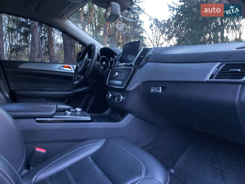 Внедорожник / Кроссовер Mercedes-Benz GLE-Class 2016 в Харькове