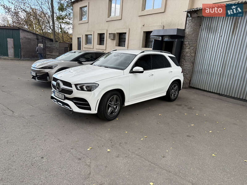Позашляховик / Кросовер Mercedes-Benz GLE-Class 2019 в Полтаві фото 3 Позашляховик / Кросовер Mercedes-Benz GLE-Class 2019 в Полтаві