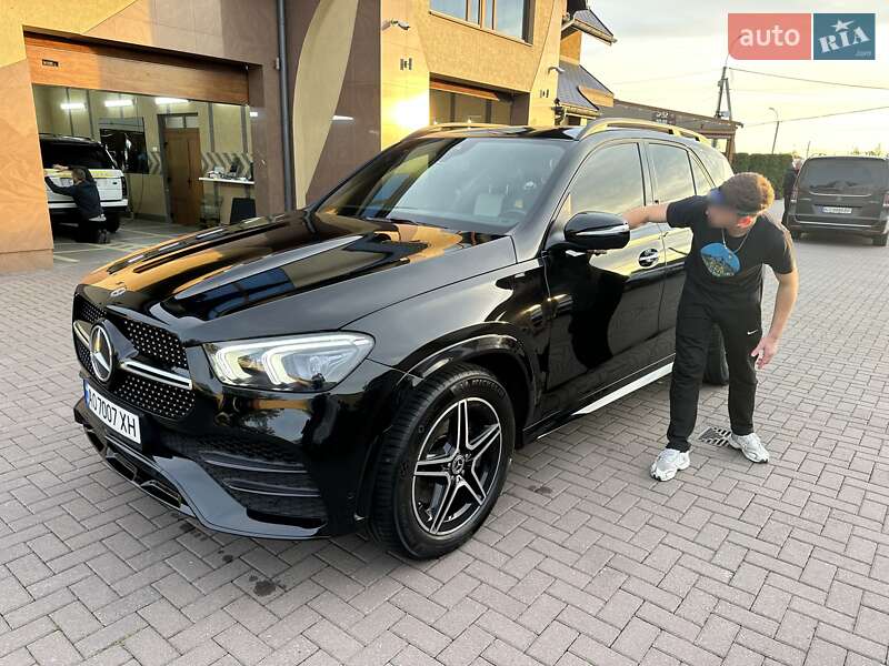 Внедорожник / Кроссовер Mercedes-Benz GLE-Class 2019 в Иршаве