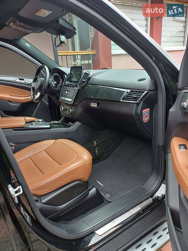 Внедорожник / Кроссовер Mercedes-Benz GLE-Class 2017 в Сарнах