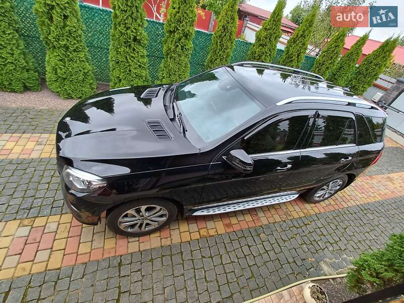 Внедорожник / Кроссовер Mercedes-Benz GLE-Class 2017 в Сарнах