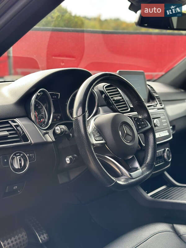 Позашляховик / Кросовер Mercedes-Benz GLE-Class 2017 в Іршаві