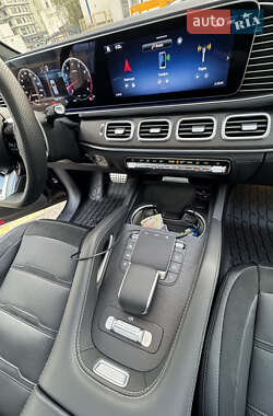 Позашляховик / Кросовер Mercedes-Benz GLE-Class 2023 в 