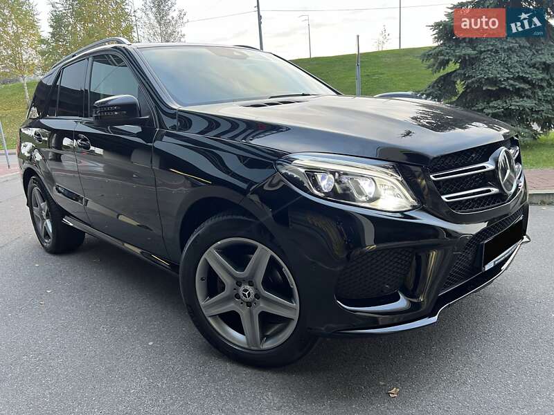 Внедорожник / Кроссовер Mercedes-Benz GLE-Class 2017 в Киеве фото 5 Внедорожник / Кроссовер Mercedes-Benz GLE-Class 2017 в Киеве