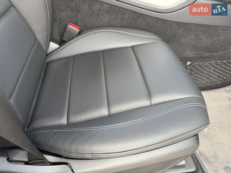 Внедорожник / Кроссовер Mercedes-Benz GLE-Class 2019 в Киеве