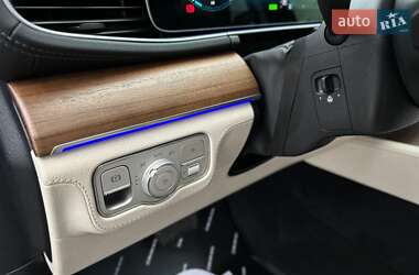 Внедорожник / Кроссовер Mercedes-Benz GLE-Class 2021 в 