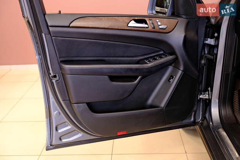 Внедорожник / Кроссовер Mercedes-Benz GLE-Class 2018 в Одессе фото 33 Внедорожник / Кроссовер Mercedes-Benz GLE-Class 2018 в Одессе