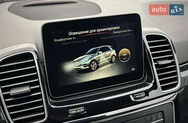 Внедорожник / Кроссовер Mercedes-Benz GLE-Class 2017 в 