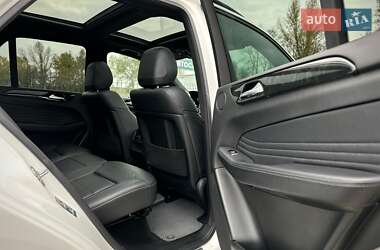 Внедорожник / Кроссовер Mercedes-Benz GLE-Class 2017 в 