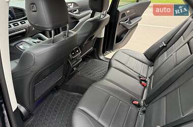 Позашляховик / Кросовер Mercedes-Benz GLE-Class 2021 в 